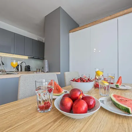Almanak P90 Apartment