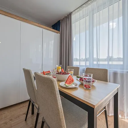 Almanak P90 Apartment