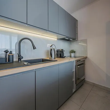 Appartement Almanak P90 *